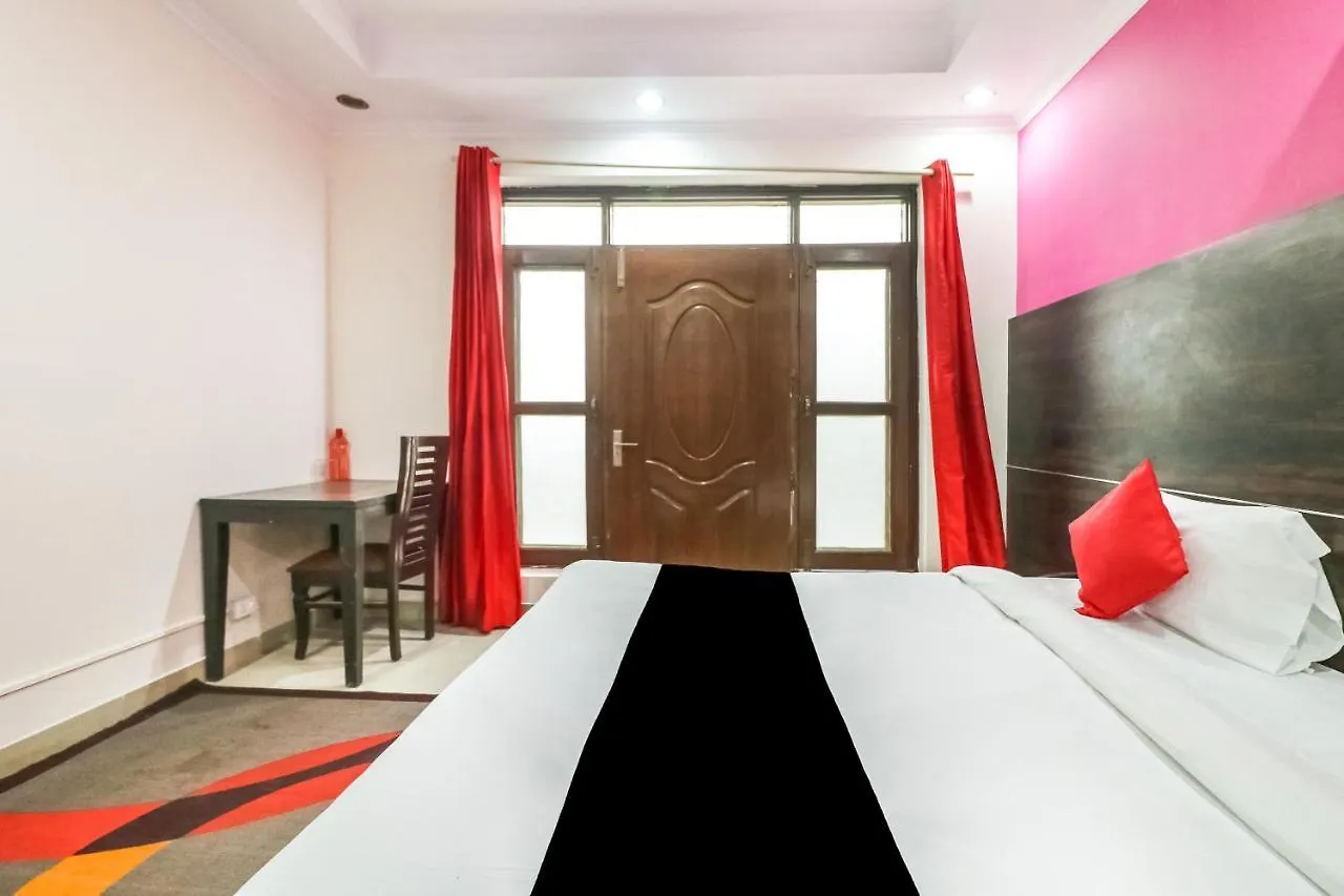 Capital O Hotel Bms Near Appu Ghar Gurgaon